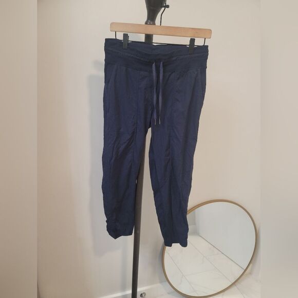 Lululemon Dance Studio Crop II Pant *Unlined 20" True Navy Blue Swift Size 6 - Picture 1 of 10